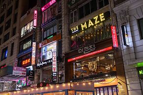 Martinique New York on Broadway, Curio Collection by Hilton