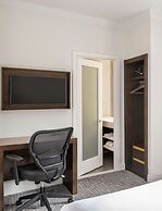 Martinique New York on Broadway, Curio Collection by Hilton