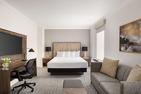 Martinique New York on Broadway, Curio Collection by Hilton