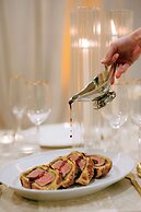 Martinique New York on Broadway, Curio Collection by Hilton