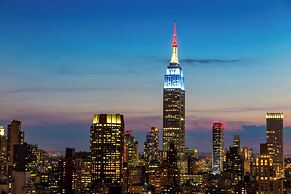 Martinique New York on Broadway, Curio Collection by Hilton