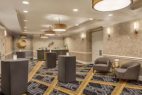 Martinique New York on Broadway, Curio Collection by Hilton