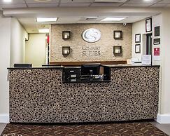 Comfort Suites University - Research Park