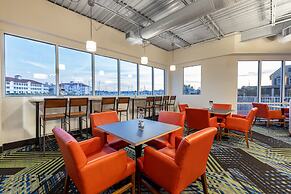 Holiday Inn Express N.Myrtle Beach- Little River by IHG