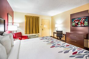 Red Roof Inn Clarksville