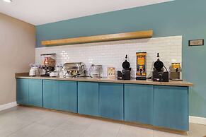 Comfort Suites Shenandoah-The Woodlands