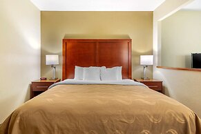 Quality Inn & Suites Olde Town