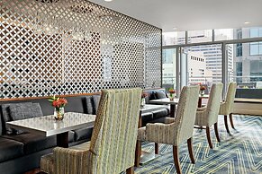 Sheraton Suites Calgary Eau Claire