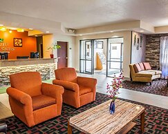 Quality Inn & Suites South Bend Airport