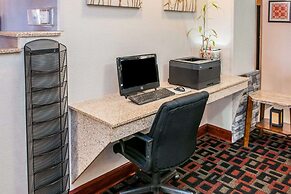 Quality Inn & Suites South Bend Airport
