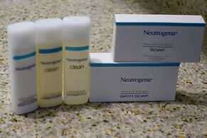 Homewood Suites by Hilton Durham-Chapel Hill / I-40