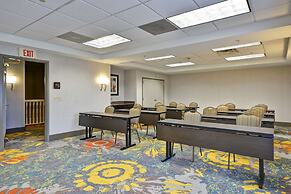 Homewood Suites by Hilton Durham-Chapel Hill / I-40