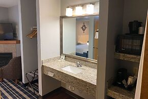 AmericInn by Wyndham Chanhassen