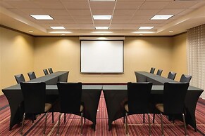 Holiday Inn Express And Suites Memphis East by IHG