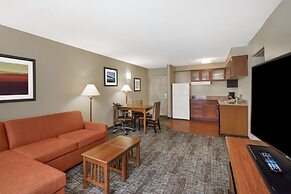 Staybridge Suites Memphis - Poplar Ave East by IHG