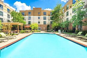 Staybridge Suites Memphis - Poplar Ave East by IHG