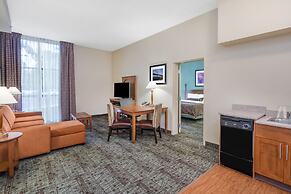 Staybridge Suites Memphis - Poplar Ave East by IHG