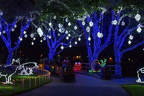 Moody Gardens Hotel, Spa and Convention Center