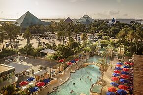 Moody Gardens Hotel, Spa and Convention Center