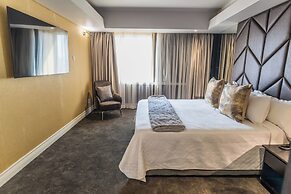 Rainbow Towers Hotel And Conference Centre