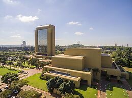 Rainbow Towers Hotel And Conference Centre