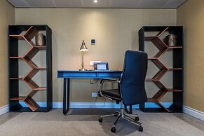 Rainbow Towers Hotel And Conference Centre