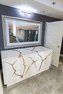 Rainbow Towers Hotel And Conference Centre