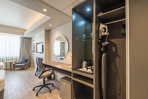 Rainbow Towers Hotel And Conference Centre