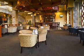 Rainbow Towers Hotel And Conference Centre