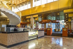 Rainbow Towers Hotel And Conference Centre