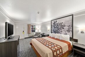 Super 8 by Wyndham Mount Vernon