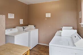 Super 8 by Wyndham Mount Vernon