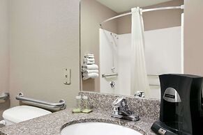 Super 8 by Wyndham Strafford/Springfield Area