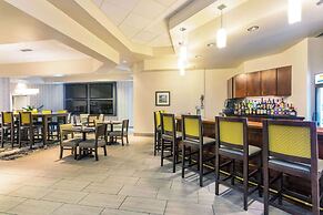 Wyndham Garden Buffalo Downtown