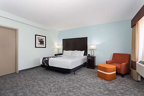 La Quinta Inn & Suites by Wyndham Bonita Springs Naples N.