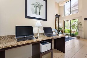 La Quinta Inn & Suites by Wyndham Bonita Springs Naples N.