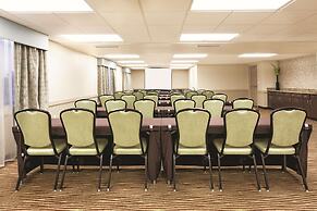 La Quinta Inn & Suites by Wyndham Bonita Springs Naples N.