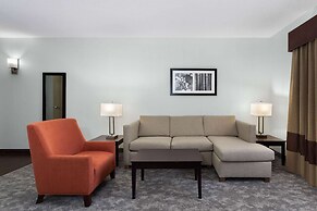 La Quinta Inn & Suites by Wyndham Bonita Springs Naples N.