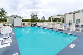 Days Inn by Wyndham Lugoff