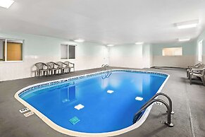 SureStay Plus Hotel by Best Western Bettendorf