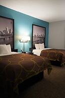 Super 8 by Wyndham Grove City