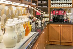 Hyatt Place Austin/Arboretum