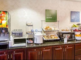 Comfort Suites Mobile East Bay