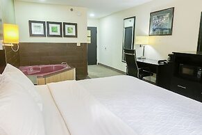 OYO Hotel Rome West GA