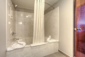Comfort Suites Pineville - Ballantyne Area