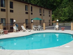 Quality Inn Clinton - Knoxville North