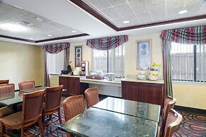 Quality Suites Midland North Loop 250