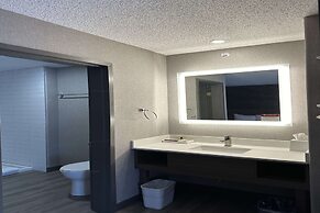 Best Western Plus West Edmonton