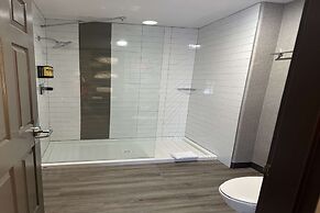 Best Western Plus West Edmonton