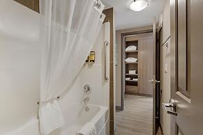 Best Western Plus West Edmonton